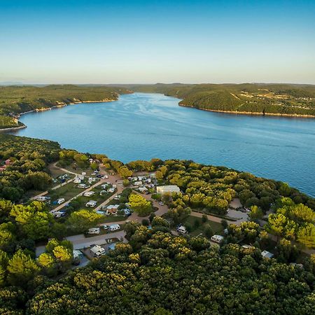 Maistra Camping Koversada Uncovered Naturist Pitches Vrsar Kültér fotó