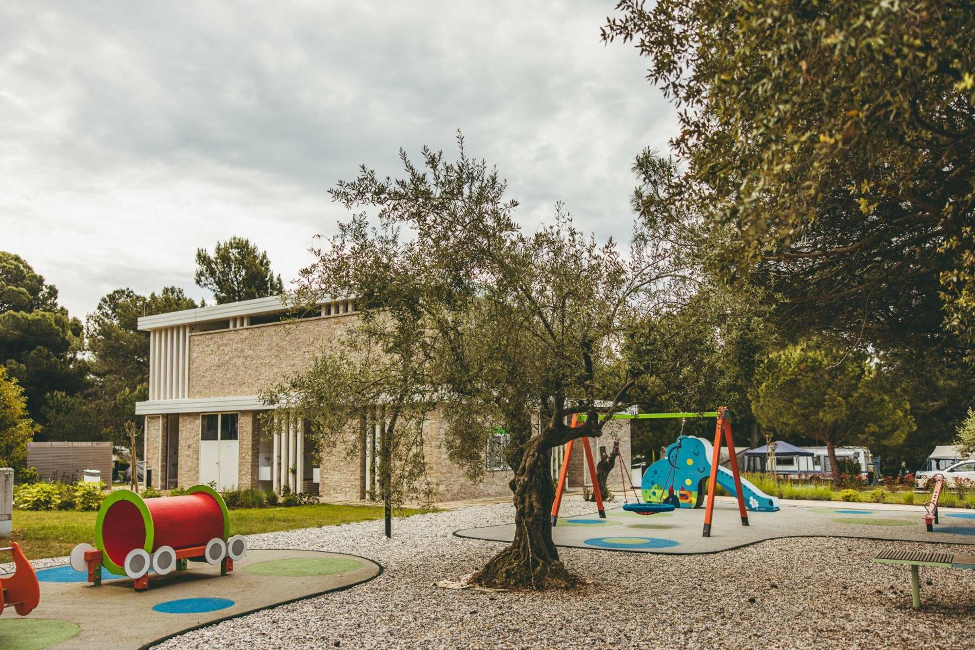 Maistra Camping Koversada Uncovered Naturist Pitches Vrsar Kültér fotó