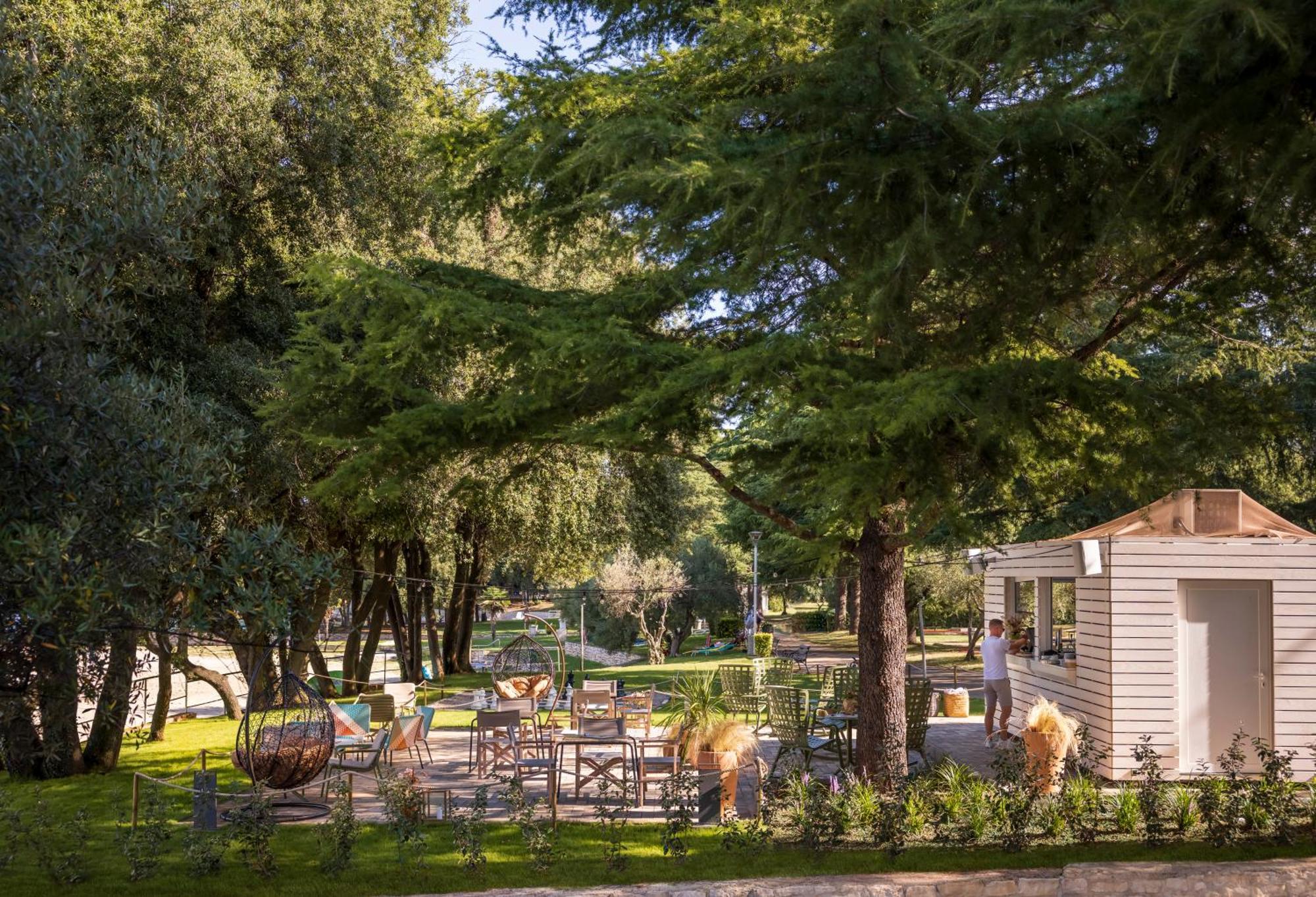 Maistra Camping Koversada Uncovered Naturist Pitches Vrsar Kültér fotó
